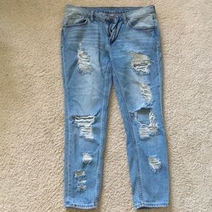 BDG brand low rise boyfriend jeans - BARELY WORN